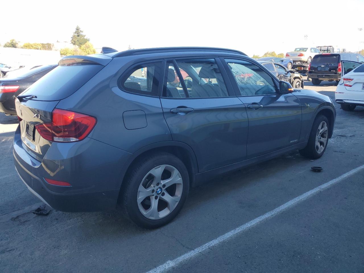 2015 BMW X1 Sdrive28I - Фото 3