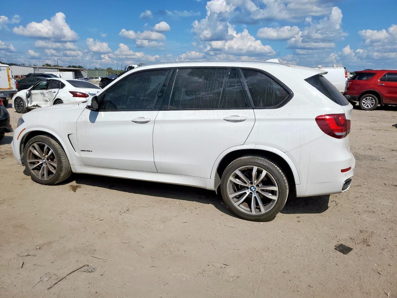 2014 BMW X5 xDrive35D - Фото 2