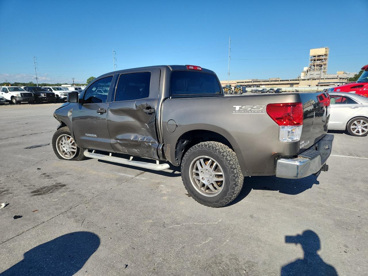 2011 Toyota Tundra Crewmax Sr5 - Фото 2