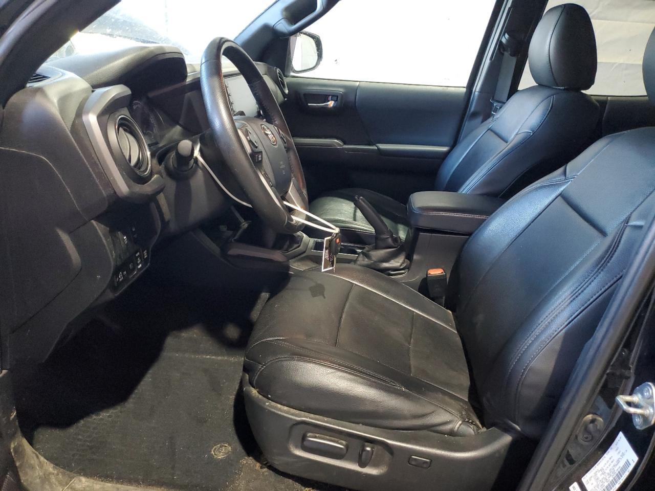 2020 Toyota Tacoma Double Cab - Image 7