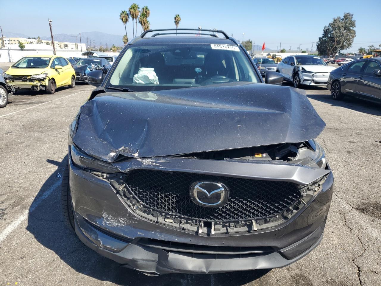 2017 Mazda Cx-5 Grand Touring - Image 5