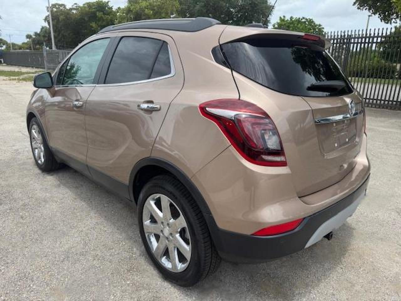 2019 Buick Encore Essence - Image 2