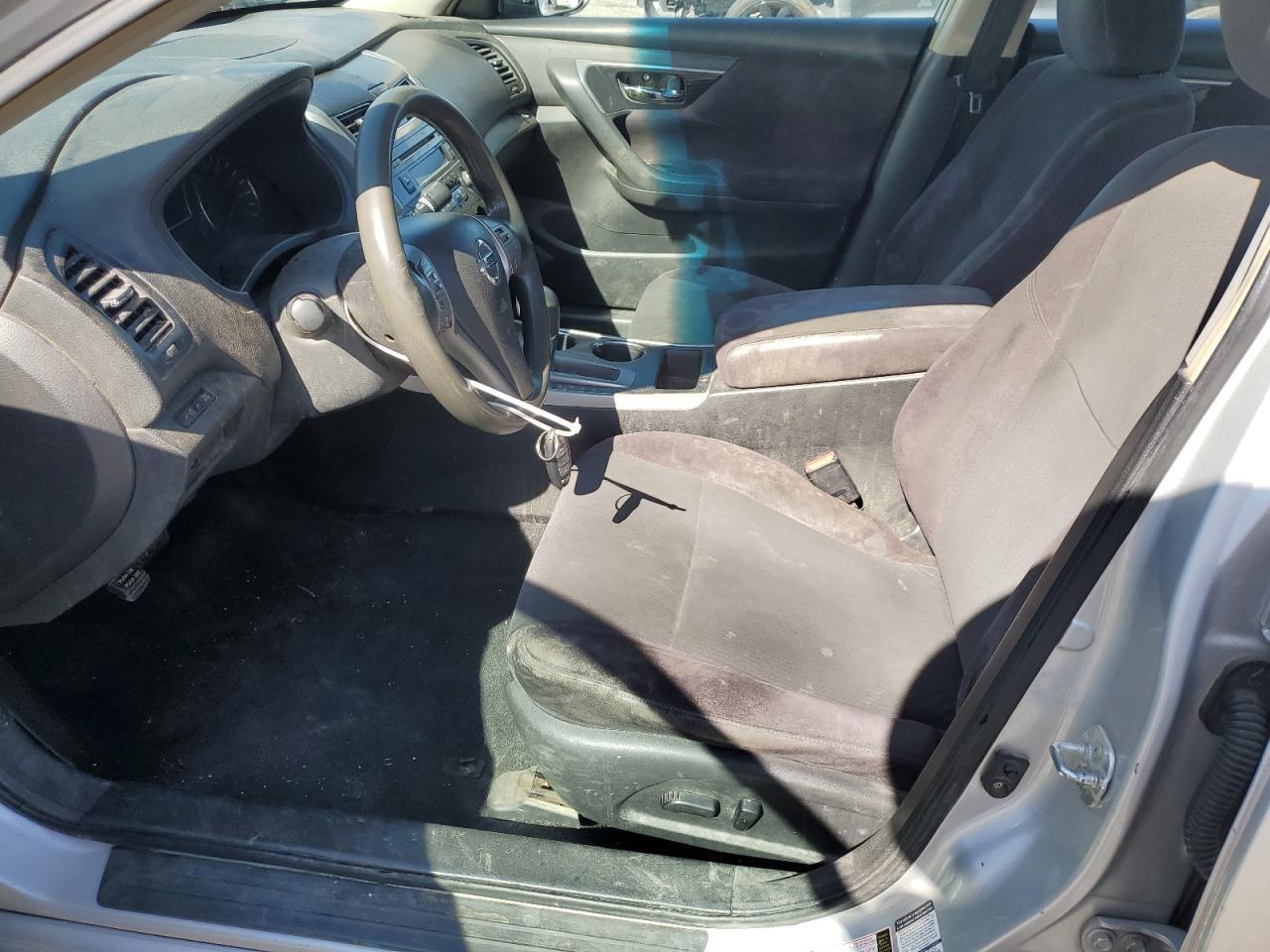 2013 Nissan Altima 2.5 - Фото 7