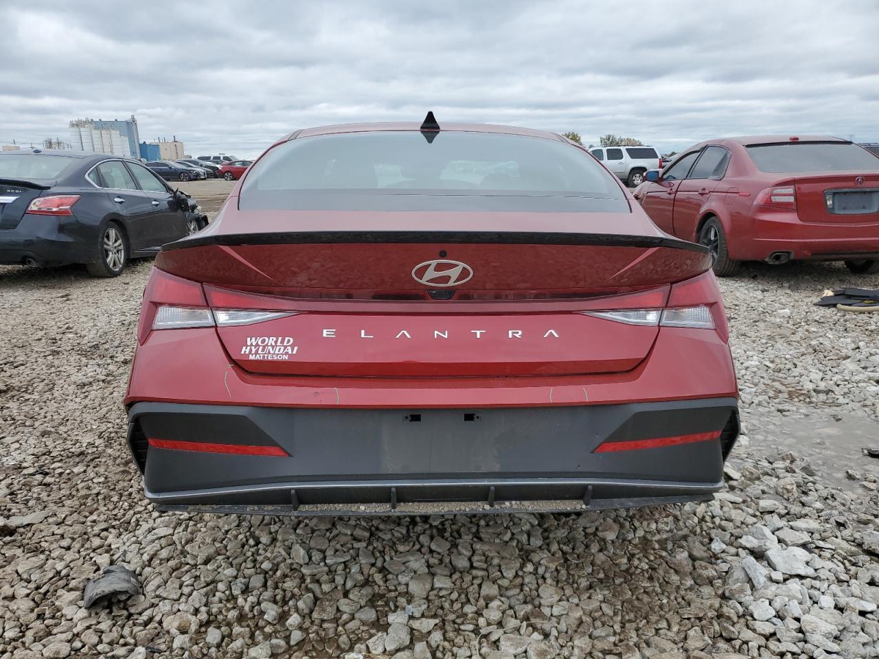 2025 Hyundai Elantra Sel Sport - Image 6