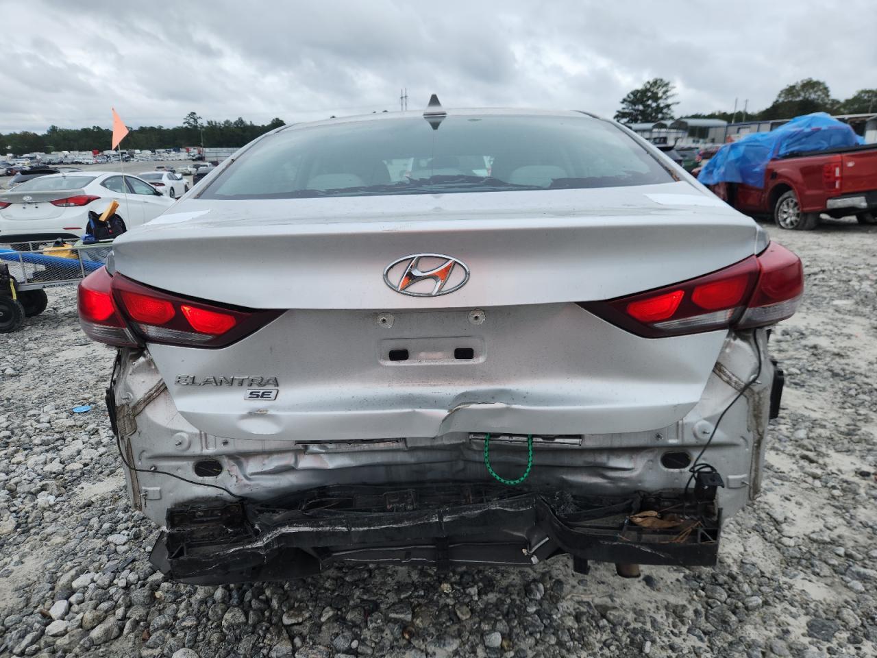2017 Hyundai Elantra Se - Image 6