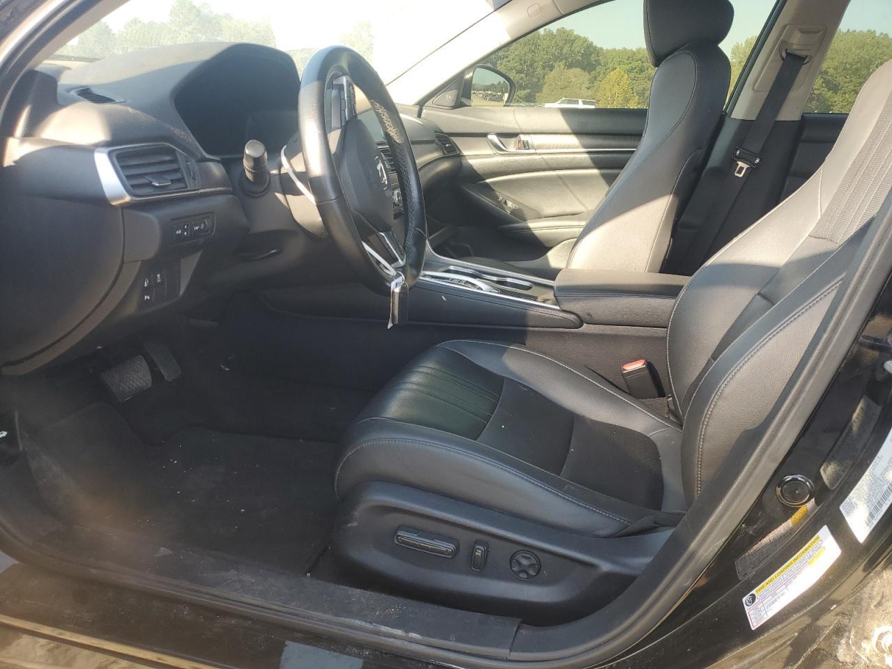 2022 Honda Accord Touring - Фото 7