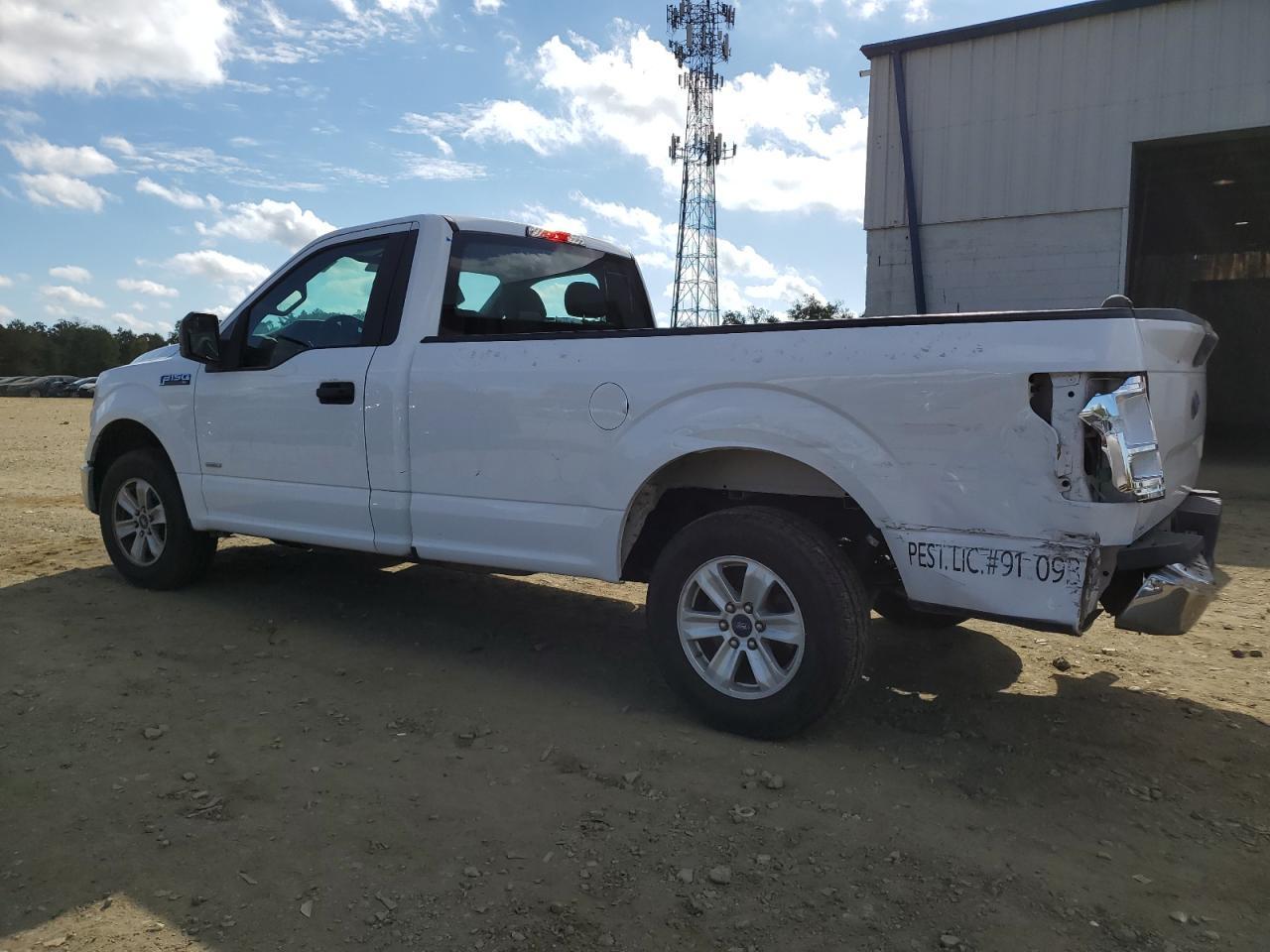 2015 Ford F150 - Фото 2