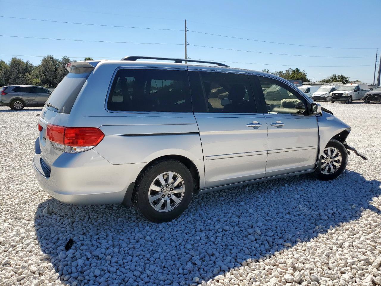 2010 Honda Odyssey Exl - Image 3