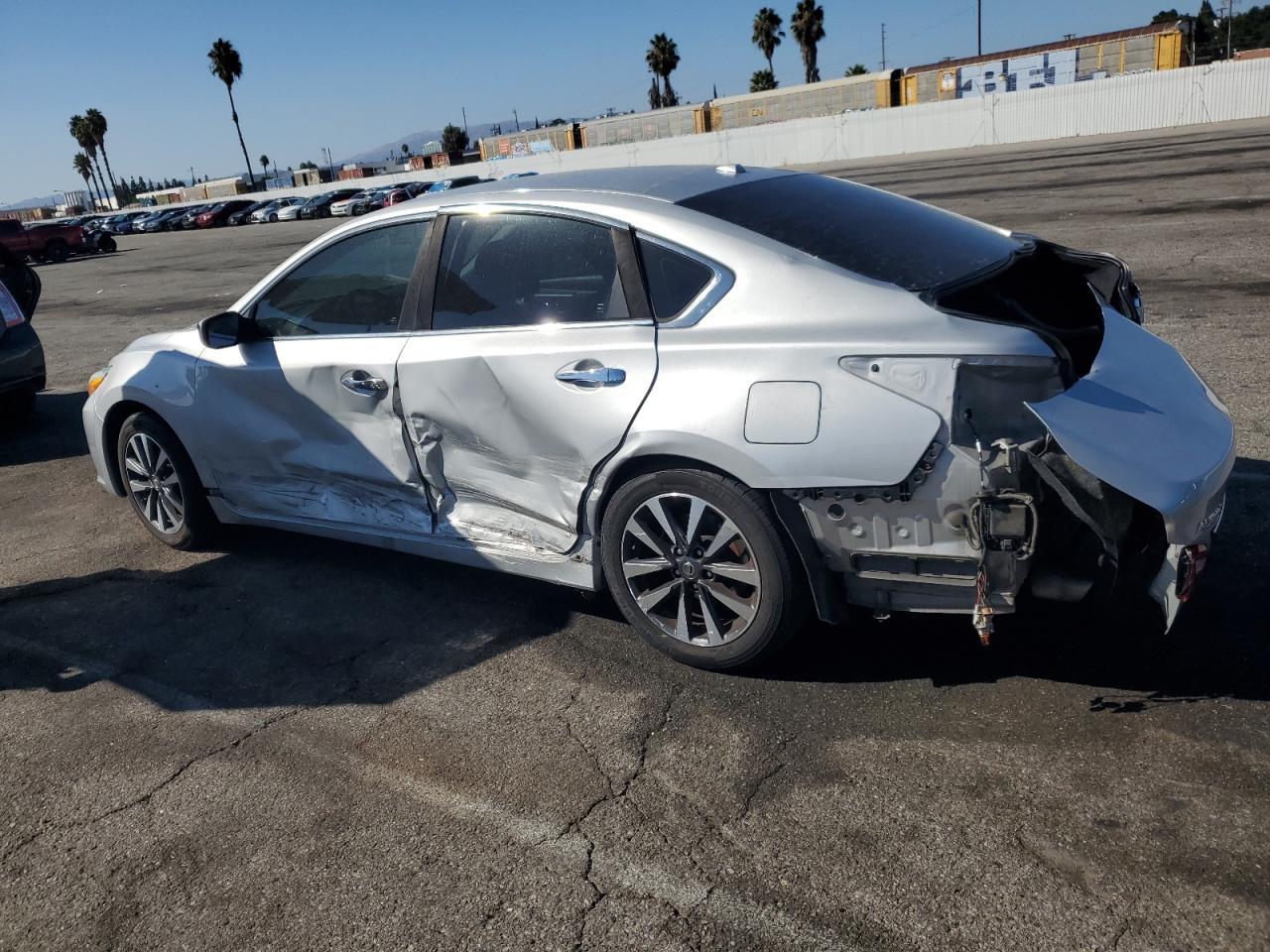 2017 Nissan Altima 2.5 - Image 2
