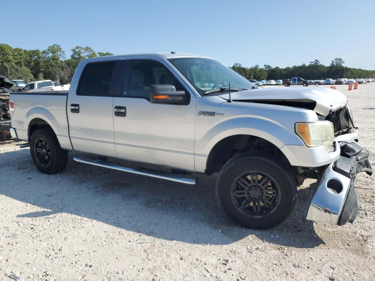 2011 Ford F150 Supercrew - Фото 4