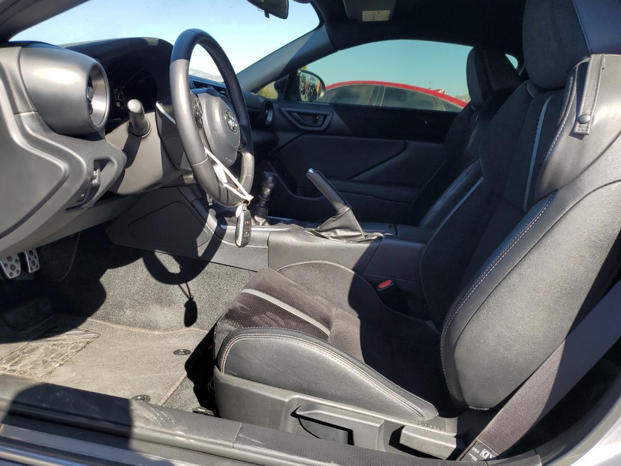 2024 Toyota Gr 86 Premium - Фото 7