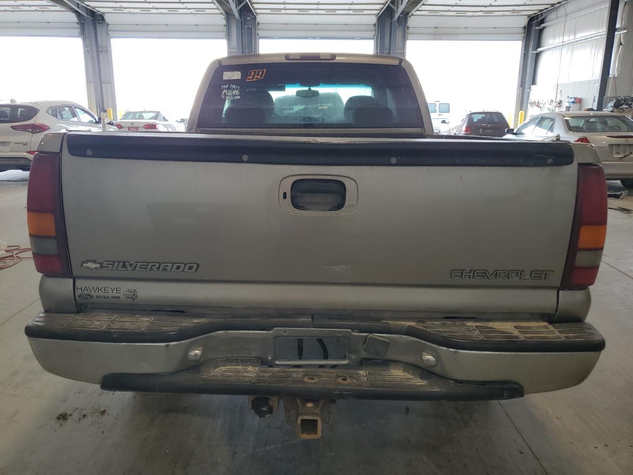 2000 Chevrolet Silverado K1500 - Image 6