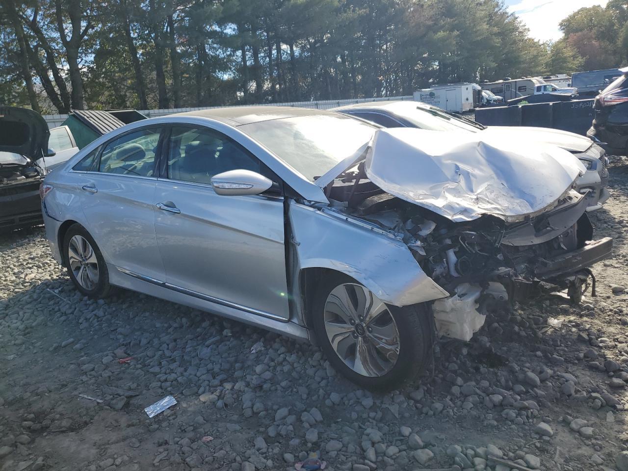 2015 Hyundai Sonata Hybrid - Фото 4