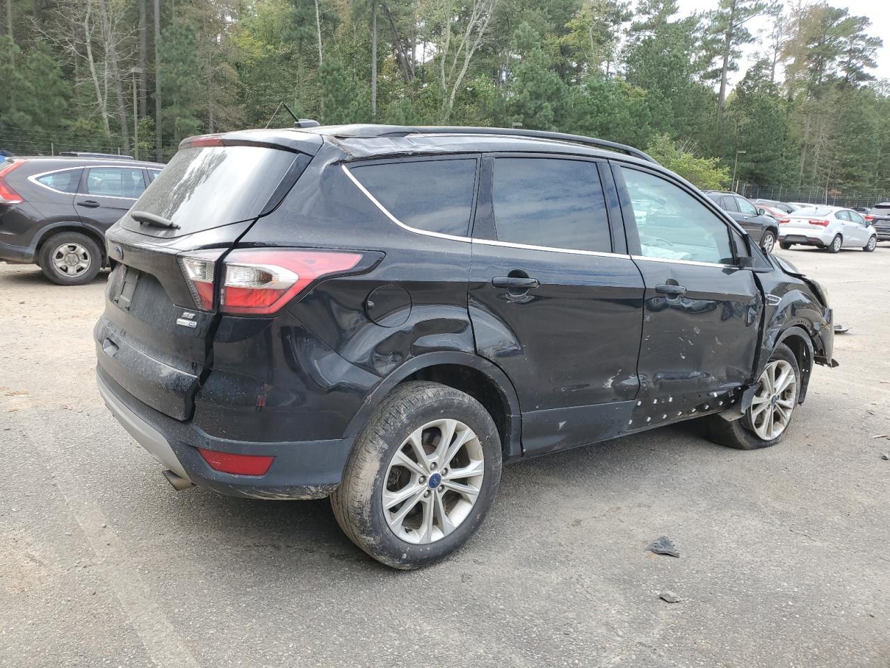 2017 Ford Escape Se - Фото 3