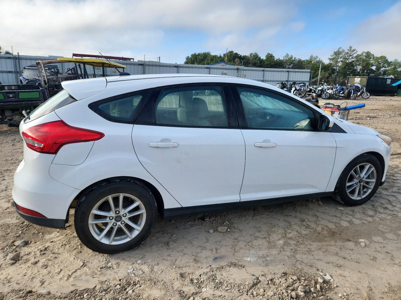 2018 Ford Focus Se - Фото 3