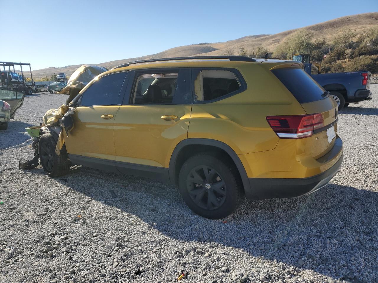 2018 Volkswagen Atlas Se - Image 2