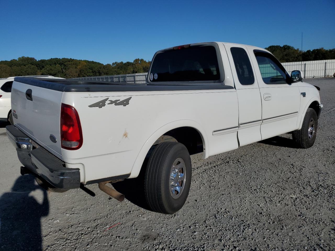 1998 Ford F250 - Image 3