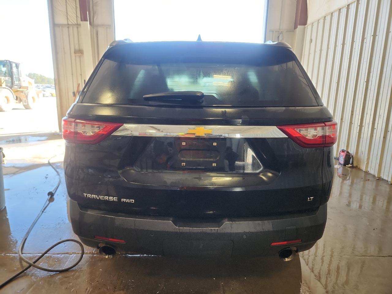 2019 Chev Traverse Lt - Image 6