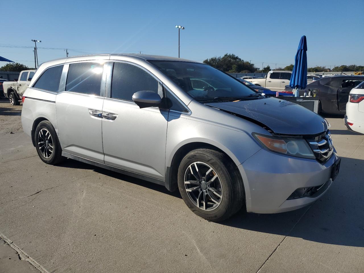 2016 Honda Odyssey Exl - Image 4