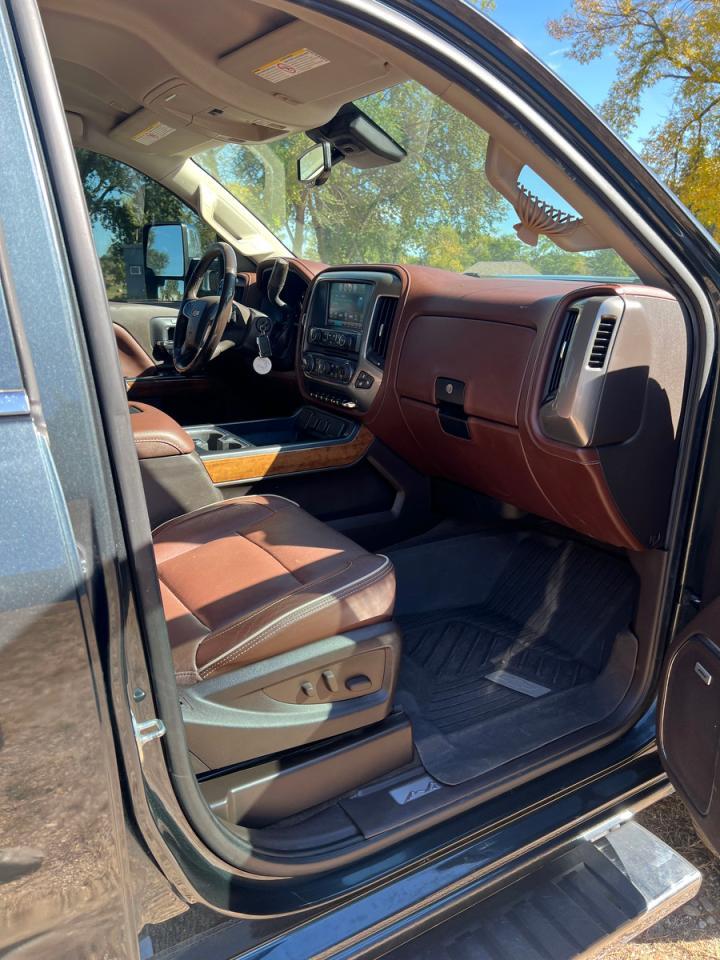 2018 Chevrolet Silverado K2500 High Country - Фото 5