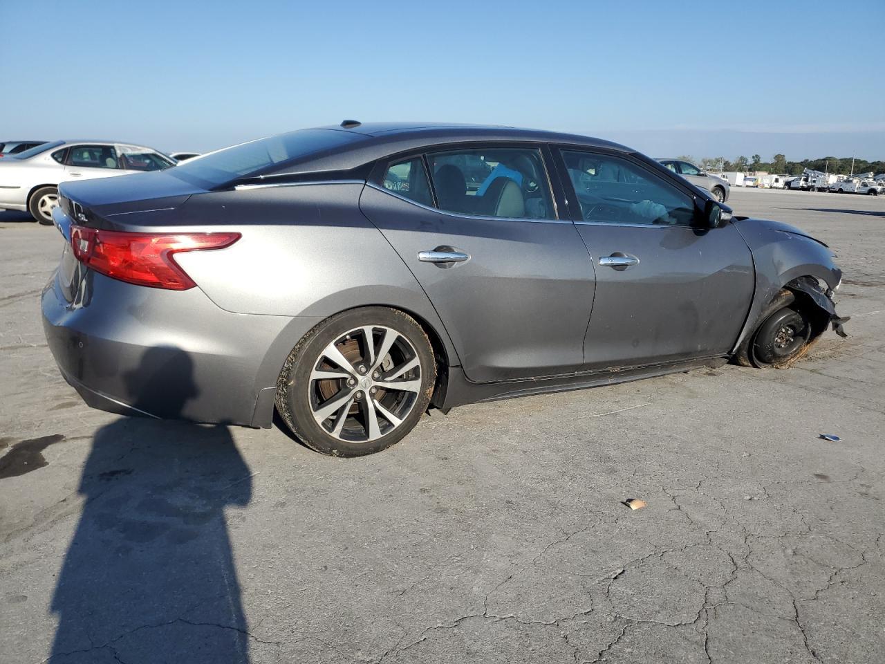 2018 Nissan Maxima 3.5S - Фото 3