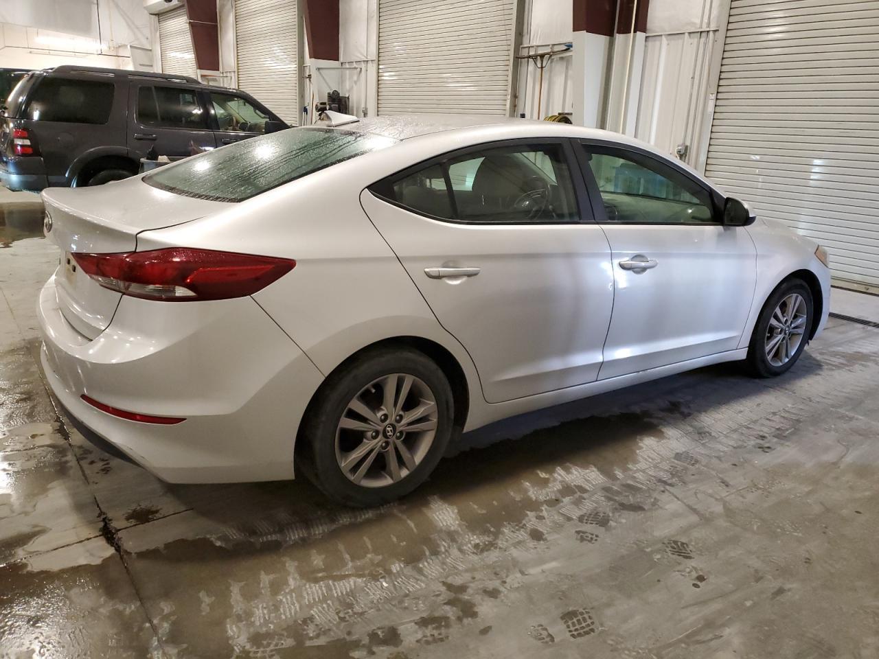 2017 Hyundai Elantra Se - Фото 3