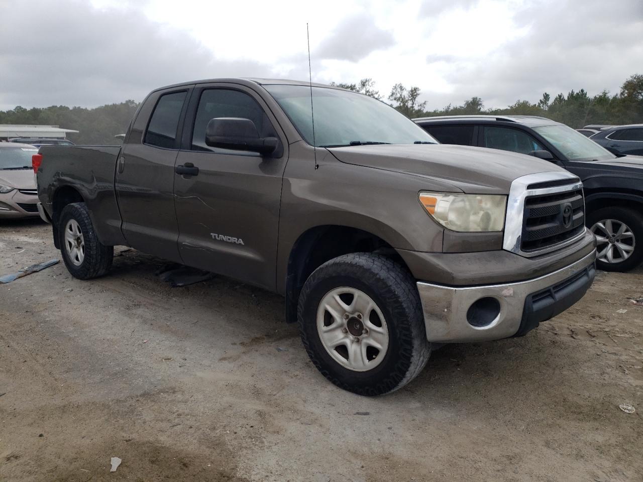 2011 Toyota Tundra Double Cab Sr5 - Фото 4