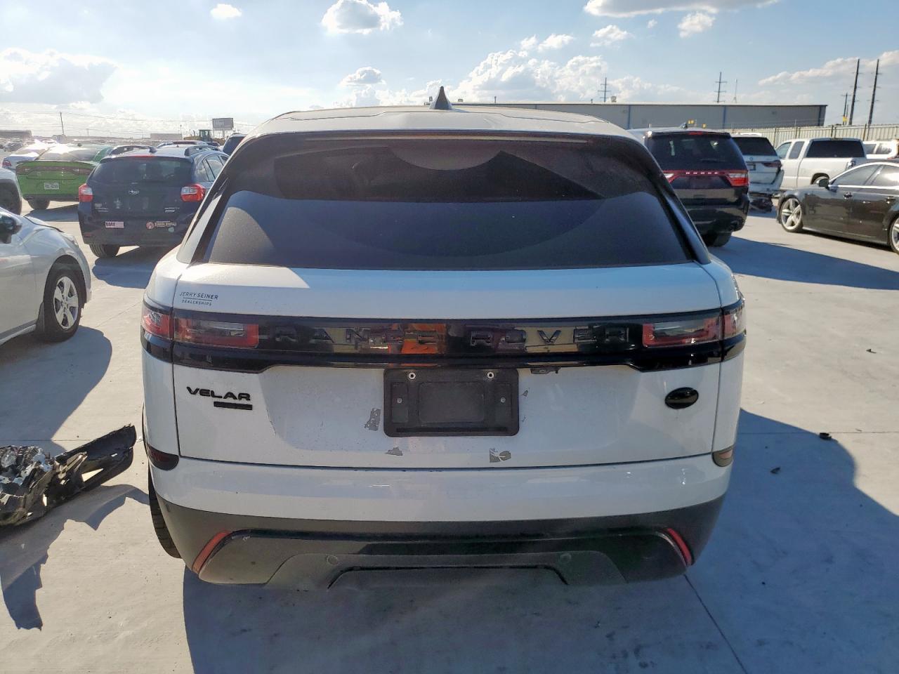 2019 Land Rover Range Rover Velar S - Image 6