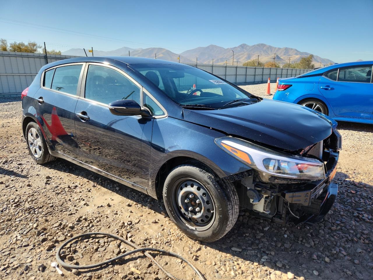 2017 Kia Forte Lx - Image 4