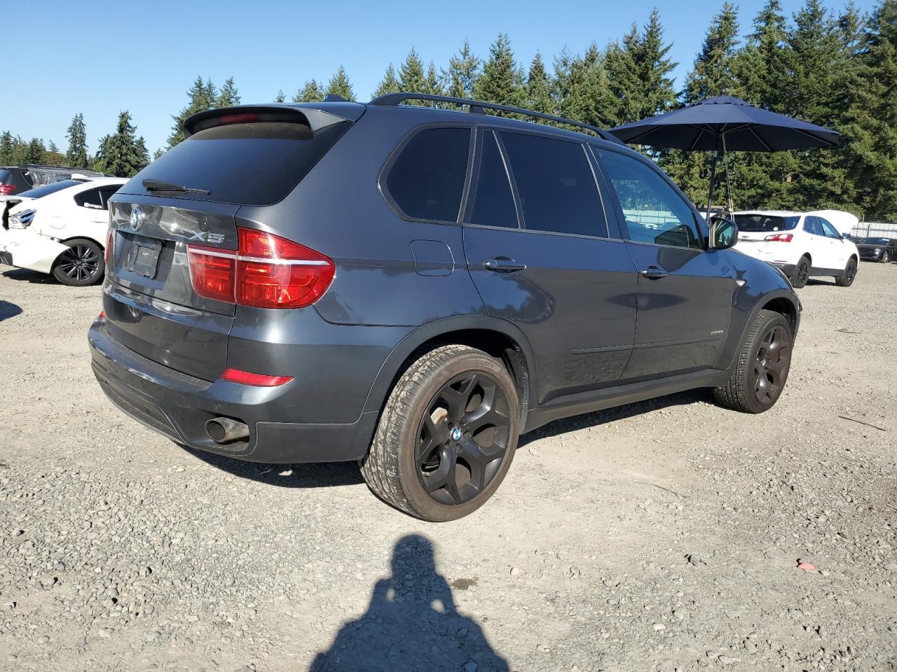 2012 BMW X5 xDrive35I - Image 3