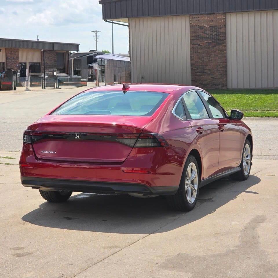 2023 Honda Accord Lx - Image 4