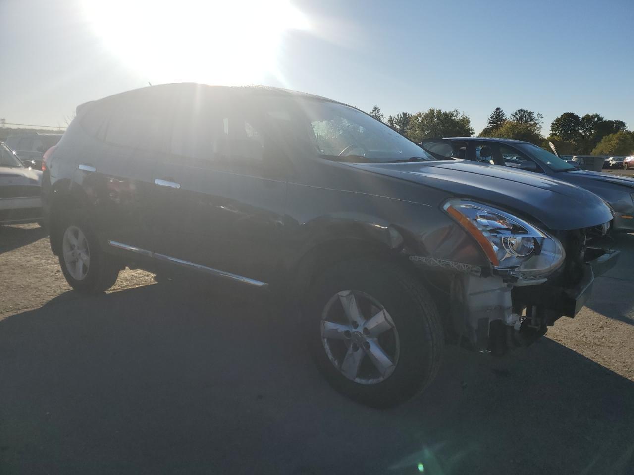 2013 Nissan Rogue S - Фото 4