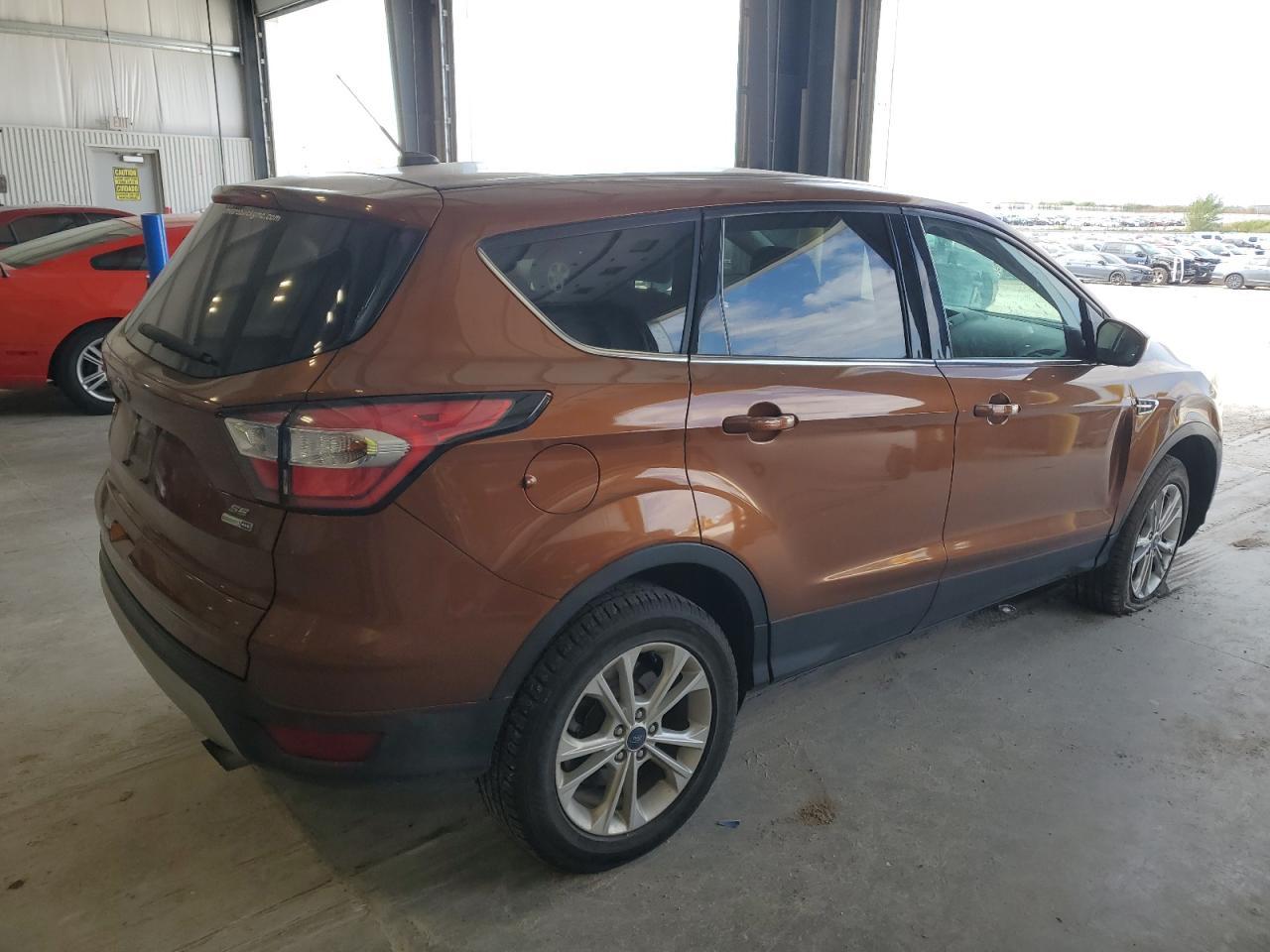 2017 Ford Escape Se - Image 3