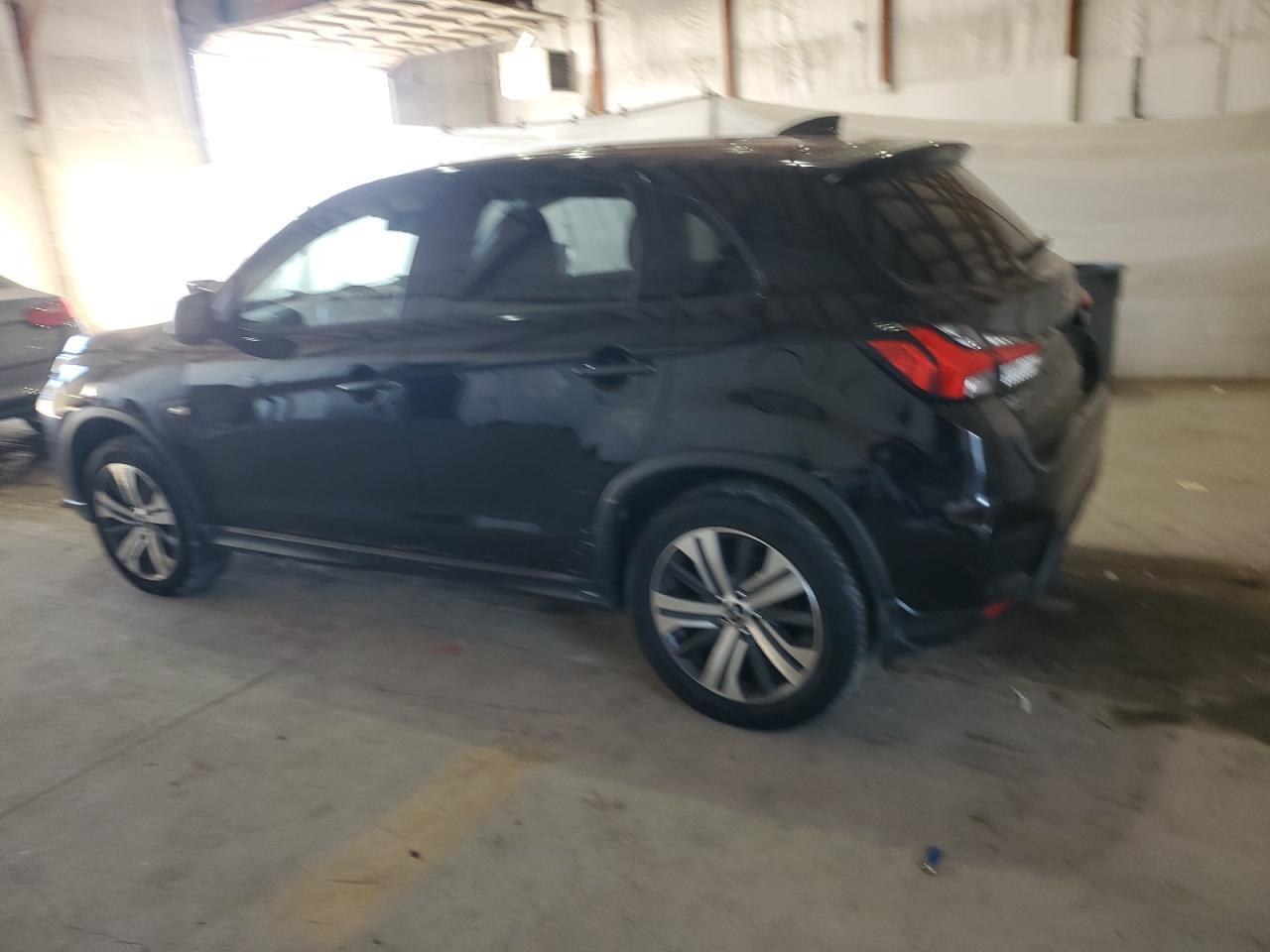 2022 Mitsubishi Outlander Sport Es - Фото 2