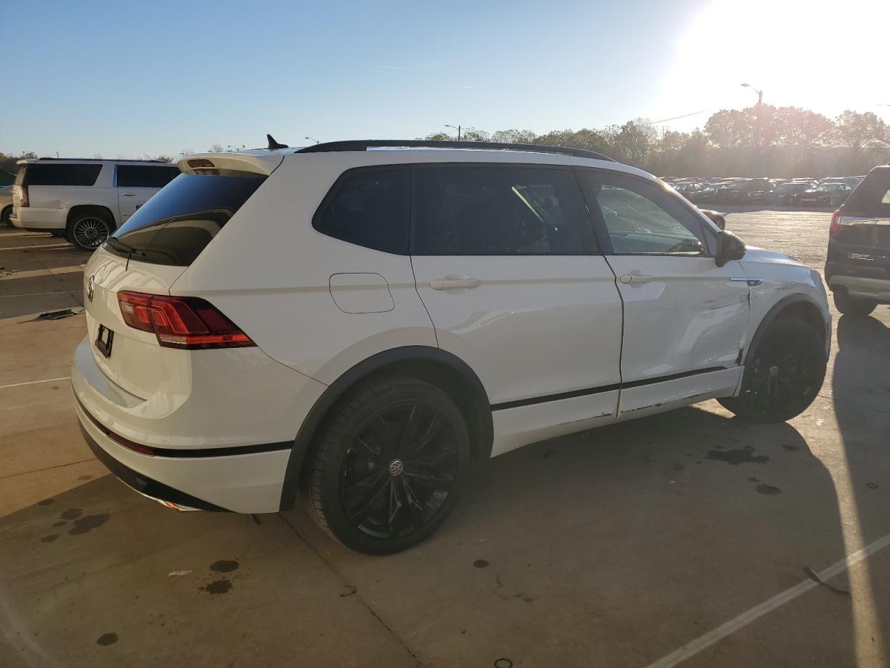 2021 Volkswagen Tiguan Se - Image 3