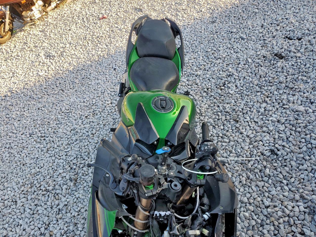 2018 Kawasaki Zx1002 B - Фото 5