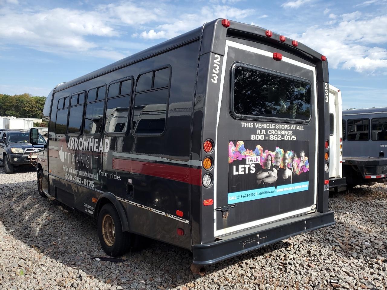 2019 Ford Econoline E450 Super Duty Cutaway Van - Фото 2