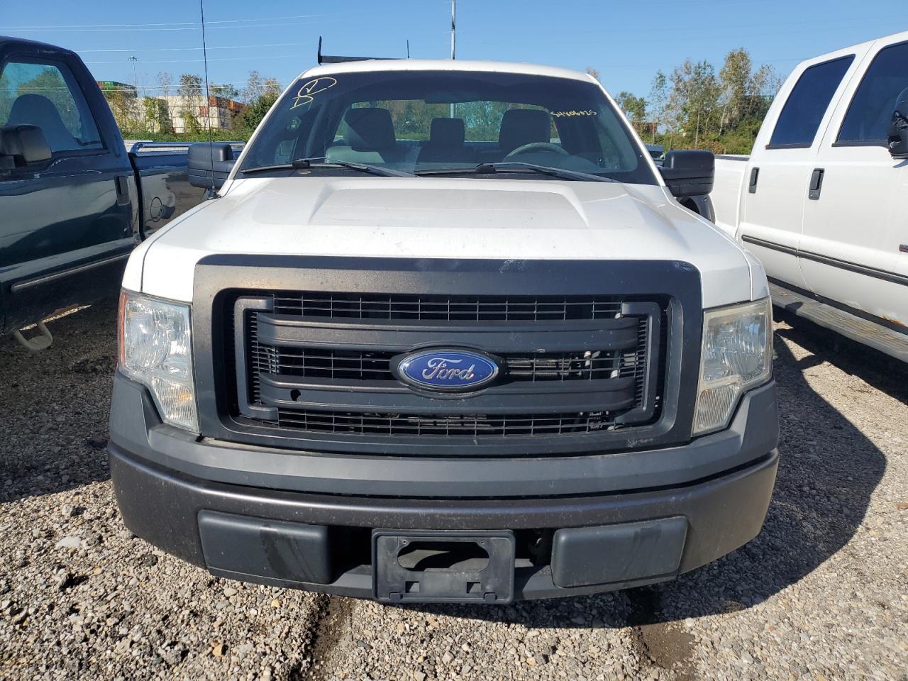 2013 Ford F150 - Фото 5
