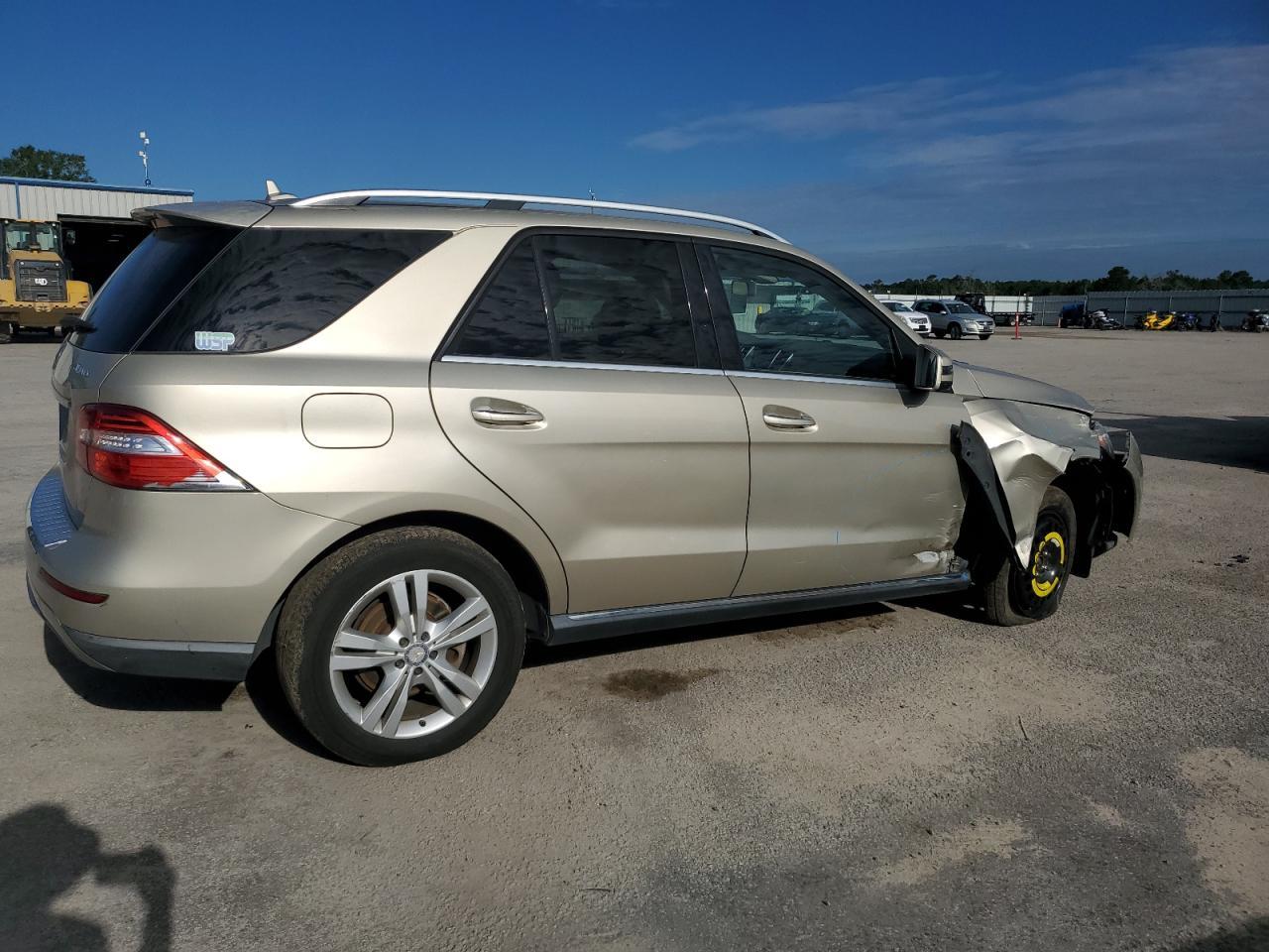 2013 Mercedes-Benz Ml 350 4Matic - Image 3