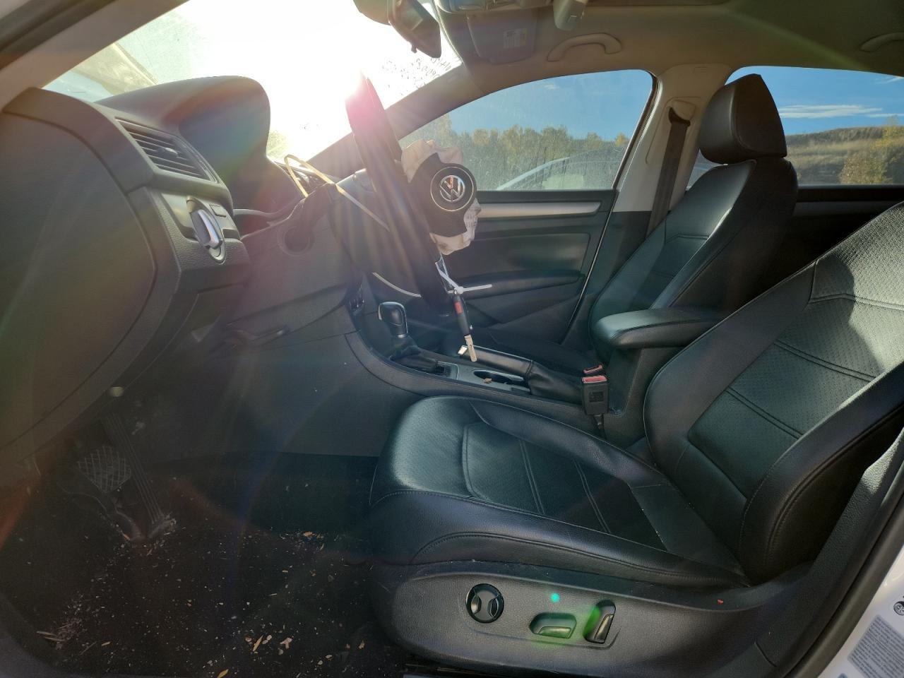 2015 Volkswagen Passat Se - Фото 7