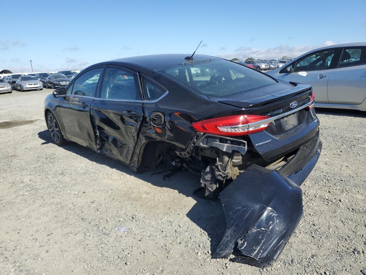 2017 Ford Fusion Se - Image 2