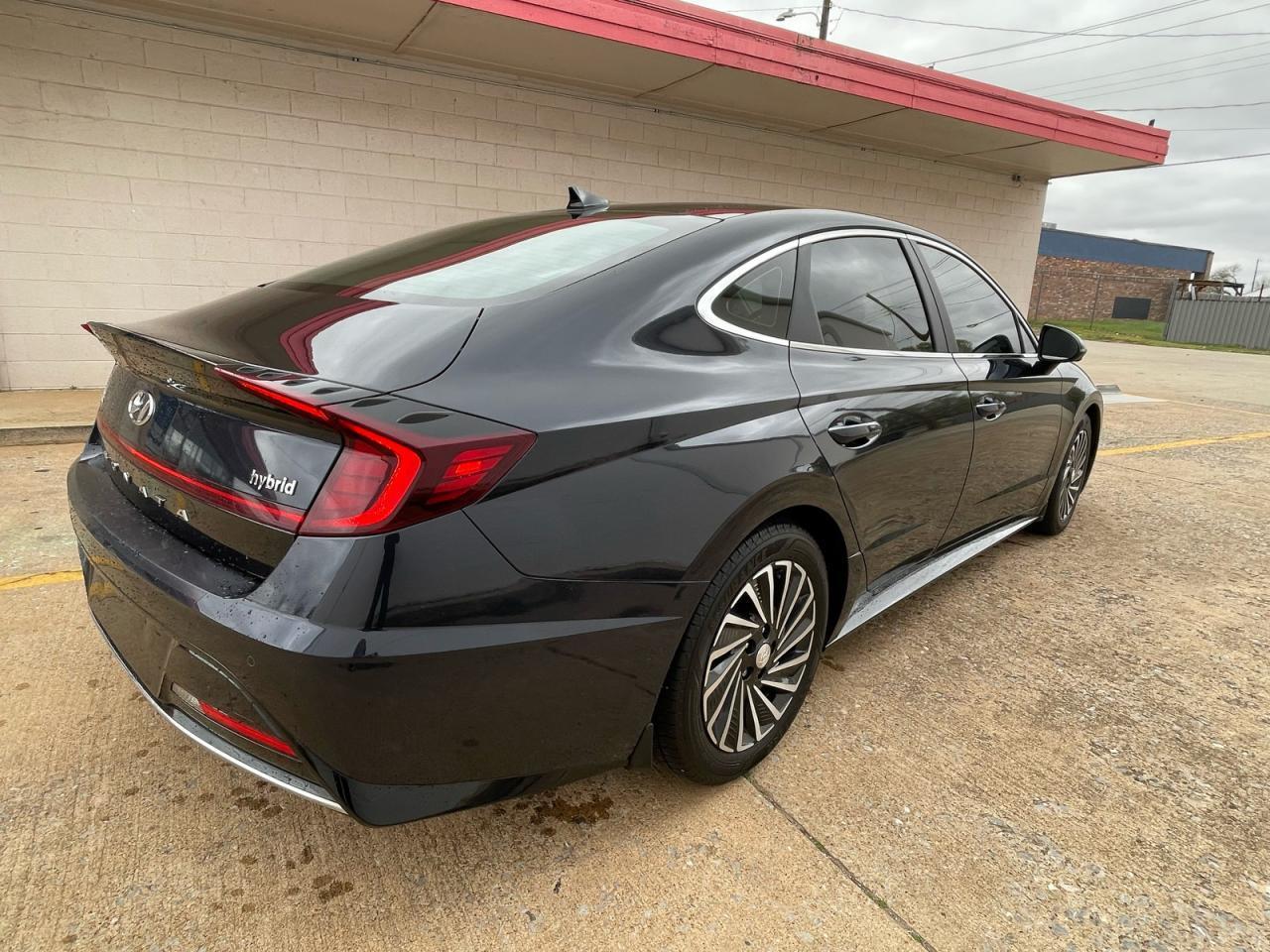 2021 Hyundai Sonata Hybrid - Фото 4