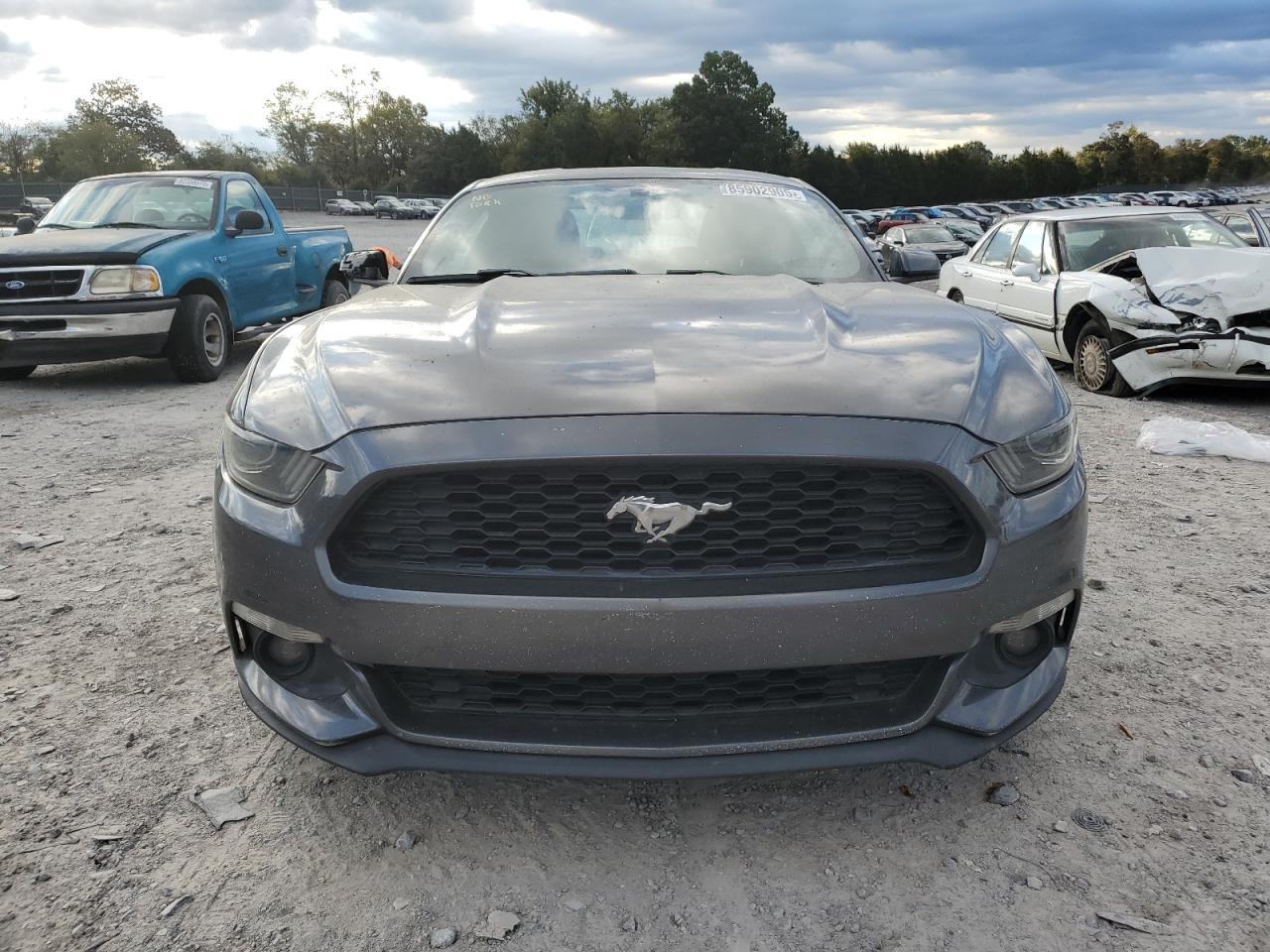 2015 Ford Mustang - Image 5