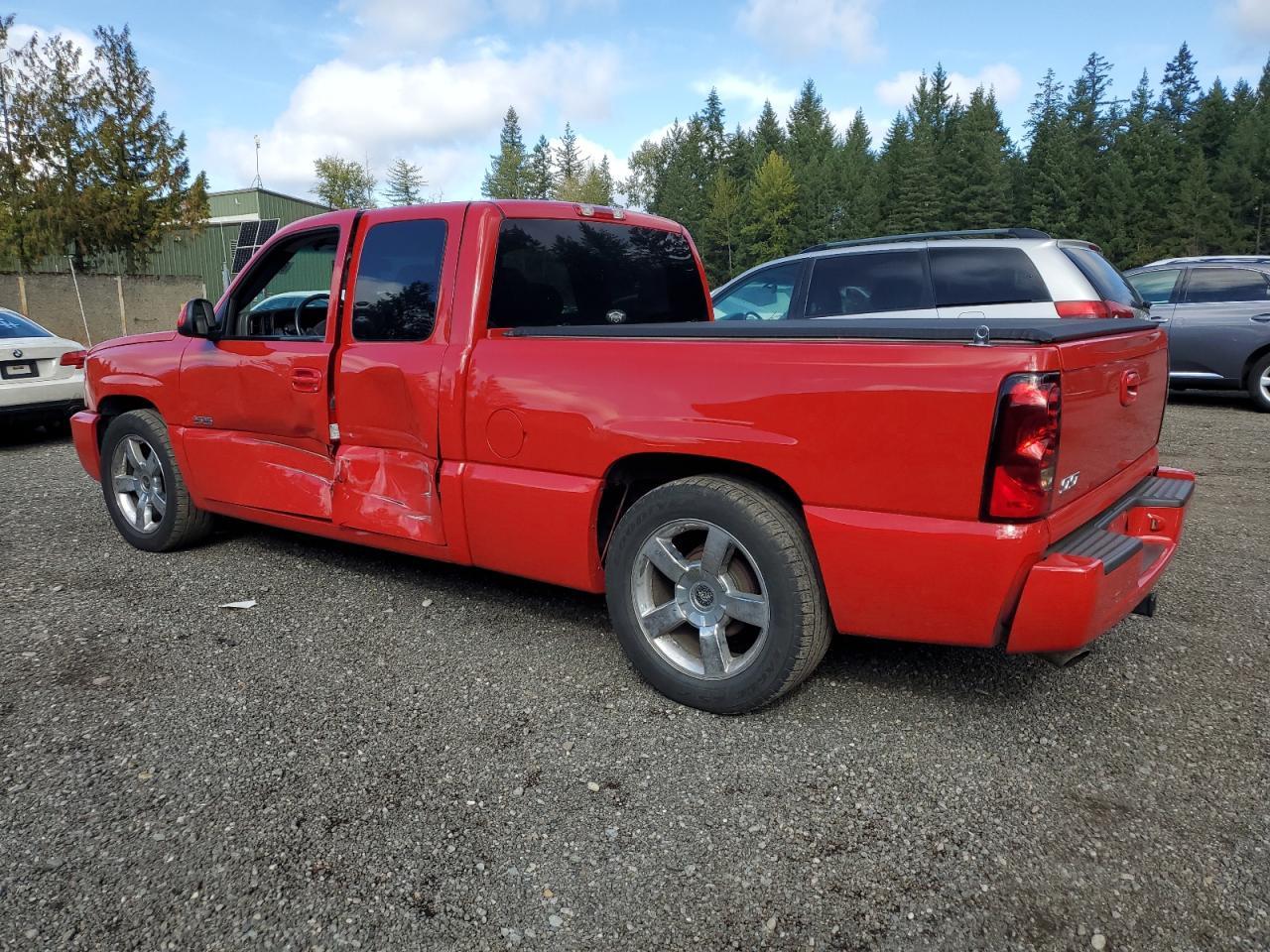 2005 Chevrolet Silverado C1500 - Фото 2