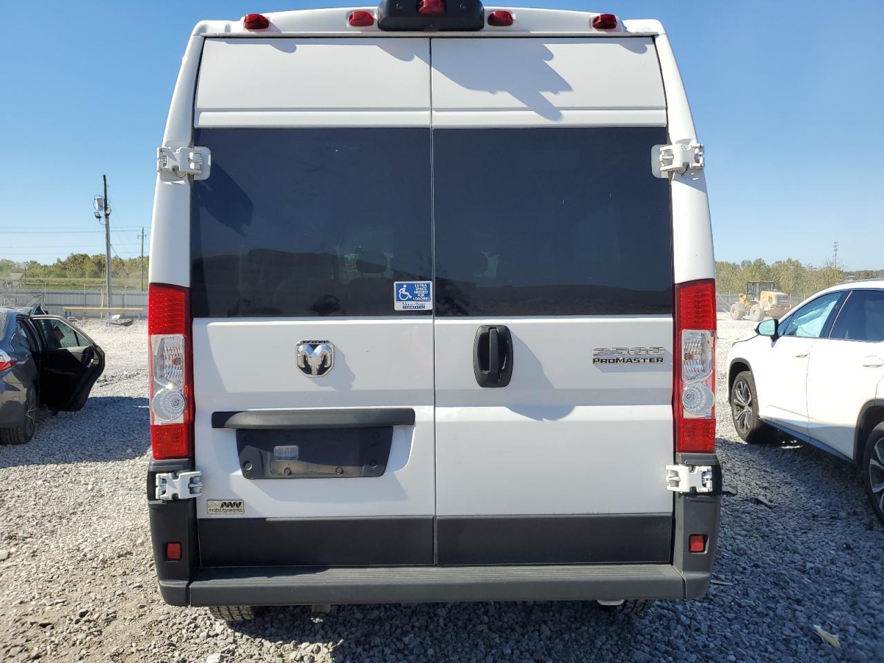 2023 Ram Promaster 2500 2500 High - Image 6