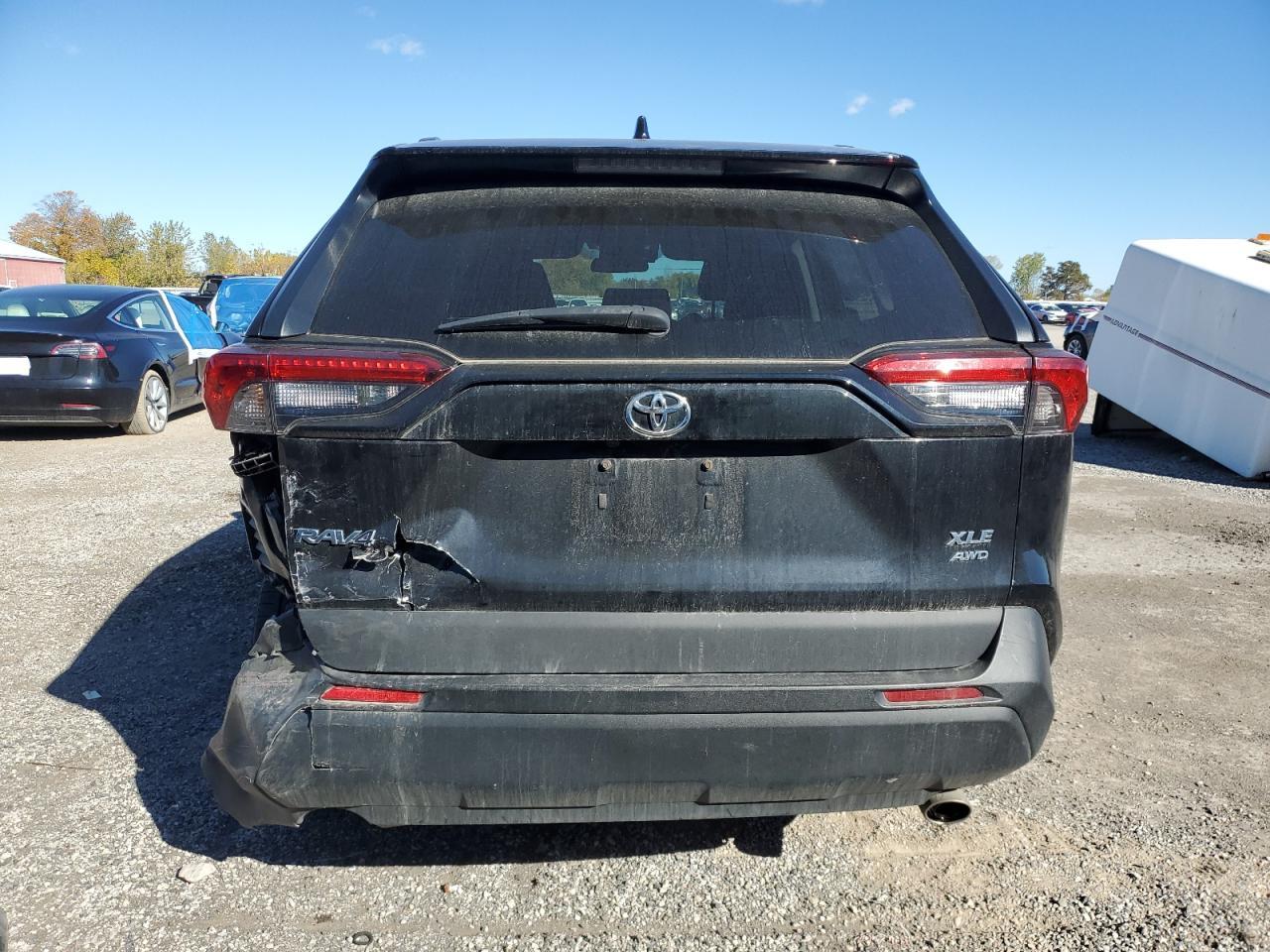 2021 Toyota Rav4 Xle - Фото 6