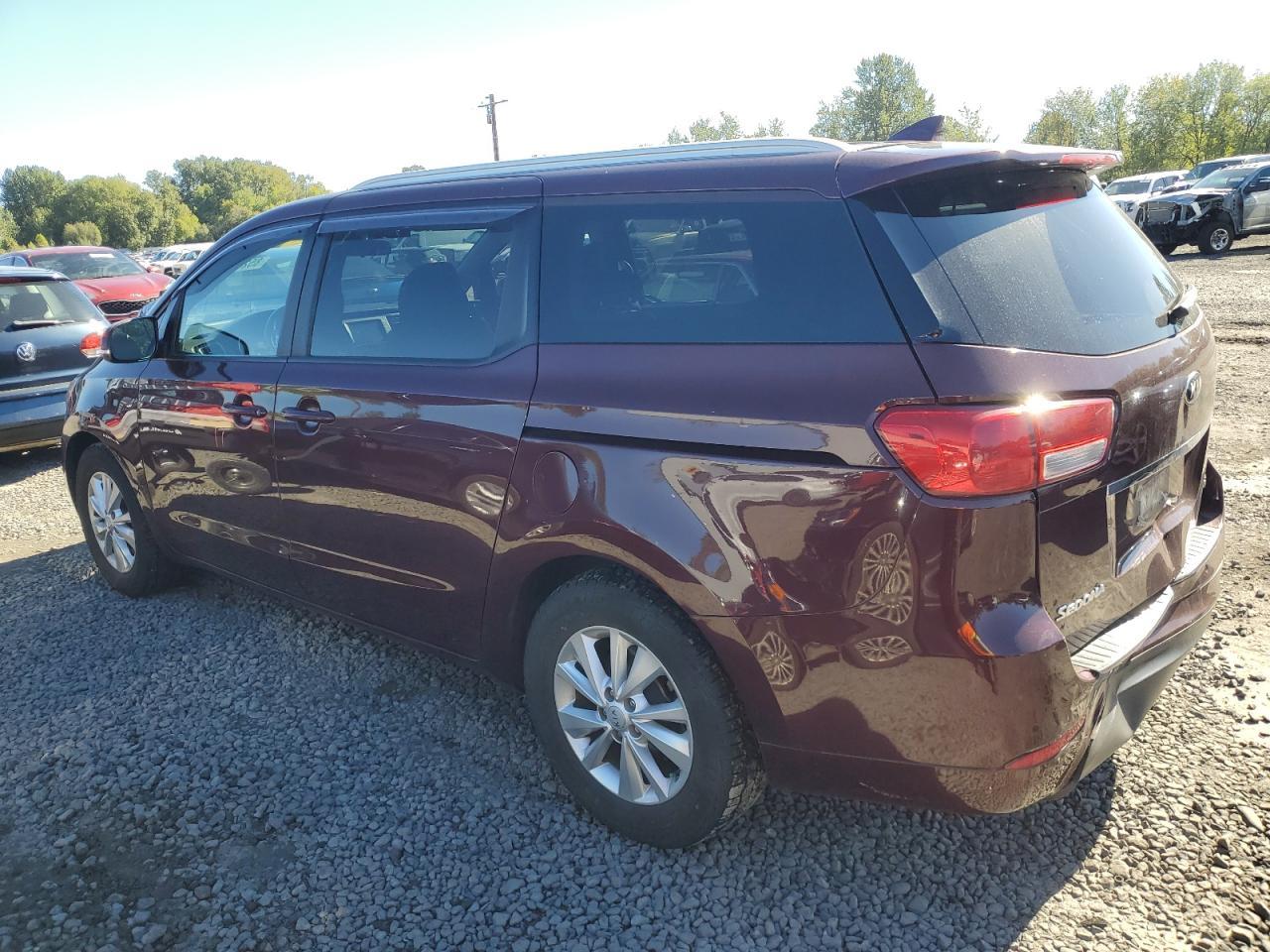 2018 Kia Sedona Lx - Фото 2