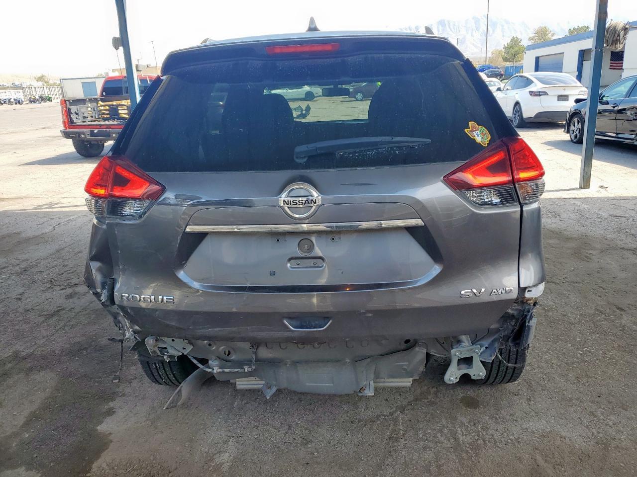 2017 Nissan Rogue S - Фото 6