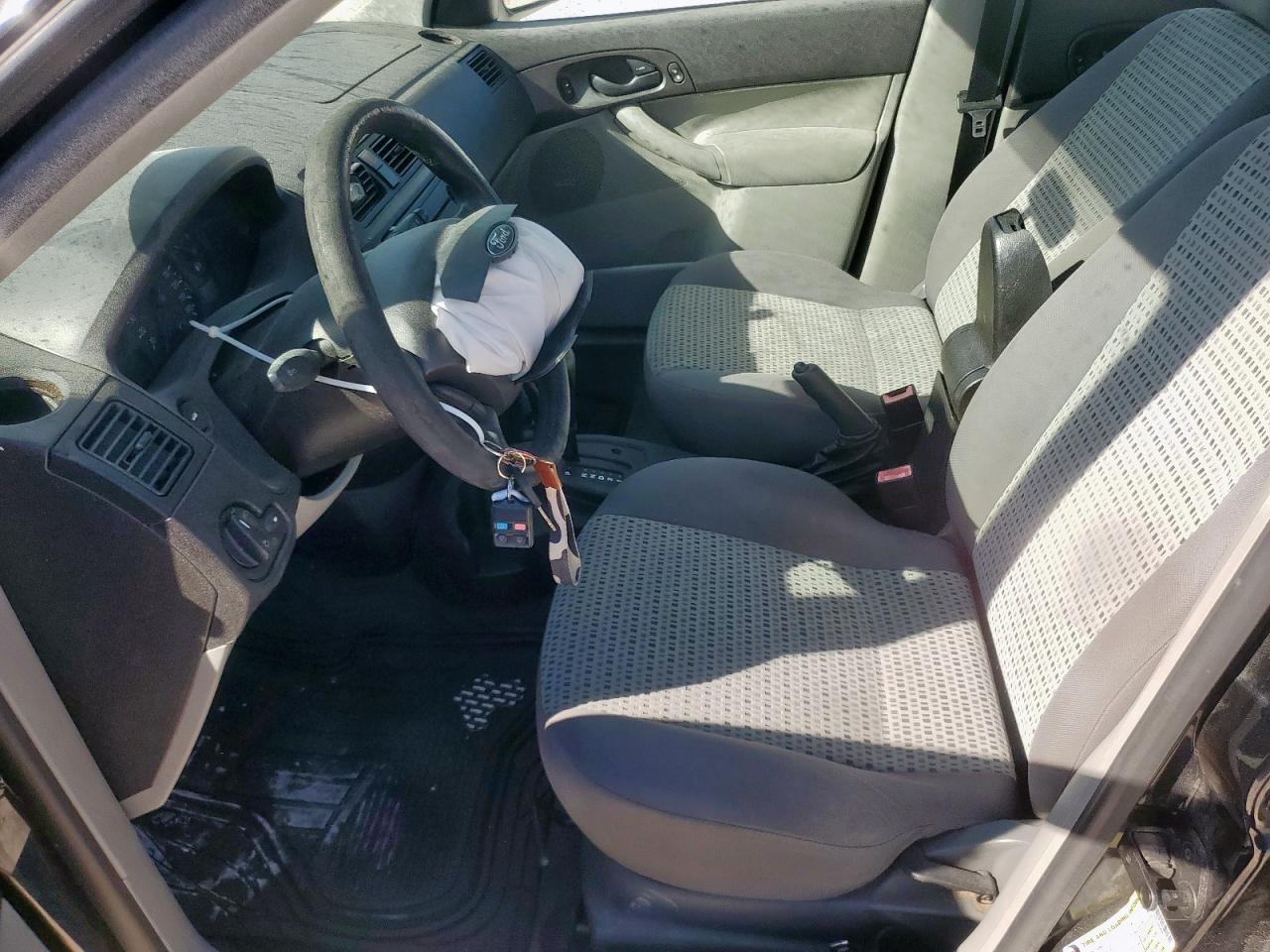 2006 Ford Focus Zx4 - Фото 7