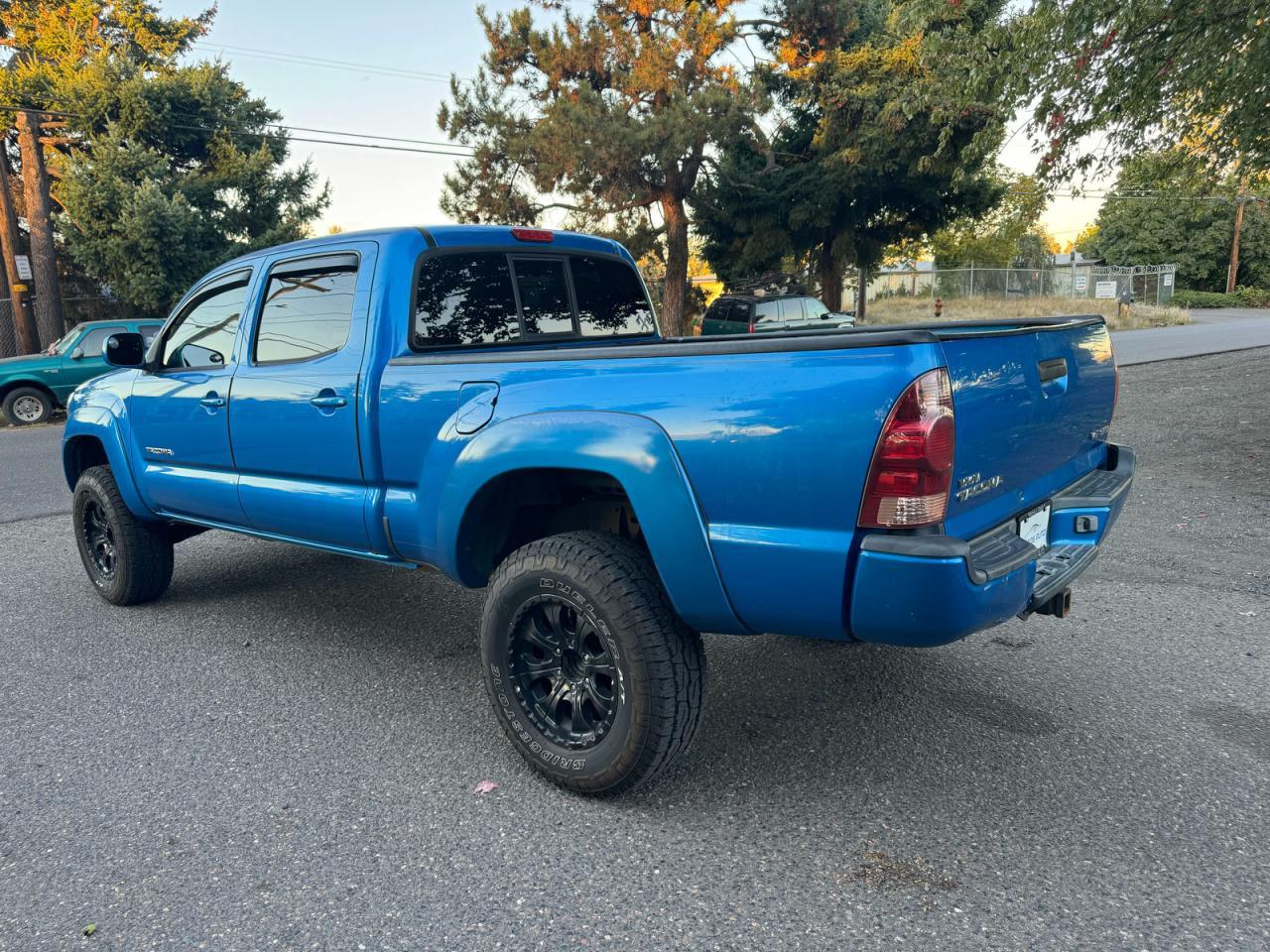 2006 Toyota Tacoma Double Cab Long Bed - Image 3